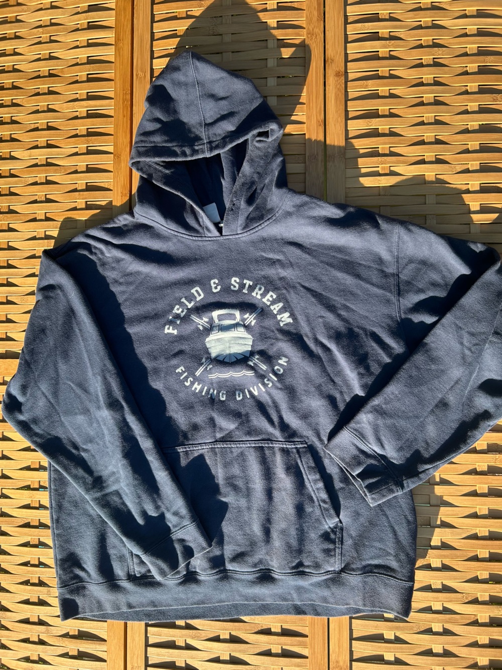 🐾2/$8- Field & Stream Dark Blue Pullover Hoodie with Fishing Emblem